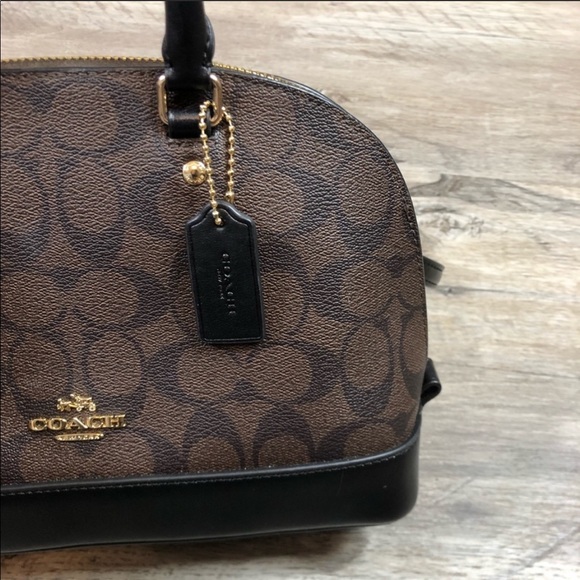 ***SOLD*** COACH SIERRA MINI SATCHEL - Picture 7 of 8